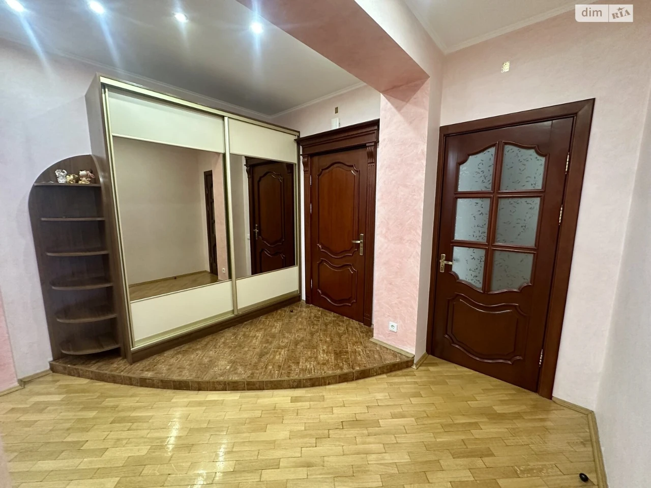 Продажа Квартира в микрорайоне 55