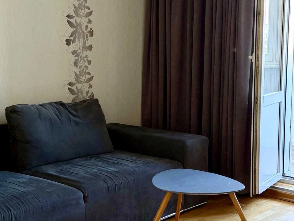 2-room apartment. Alexander Misyuga St., Kyiv