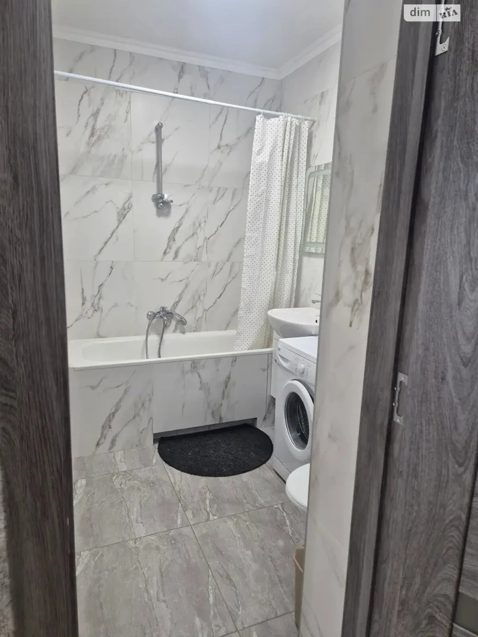 Long-Term Rental, 1-room Apartment