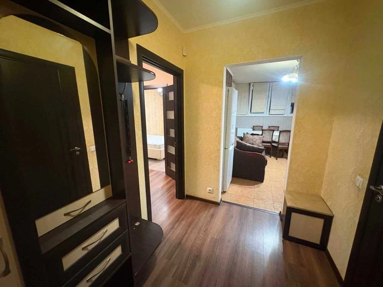 Продаж 2-кімнатної квартири Харківське шосе, 15А