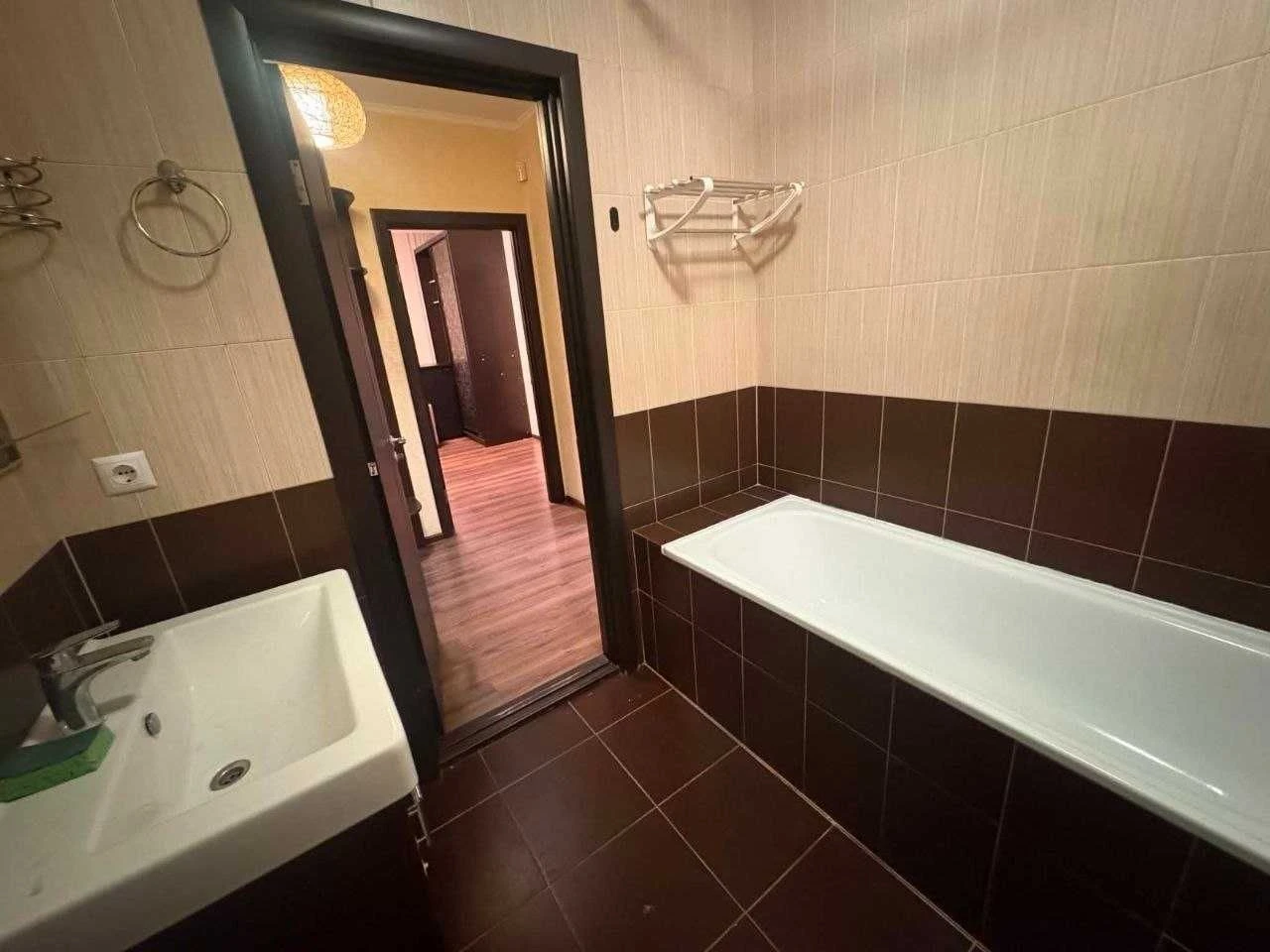 Продаж 2-кімнатної квартири Харківське шосе, 15А