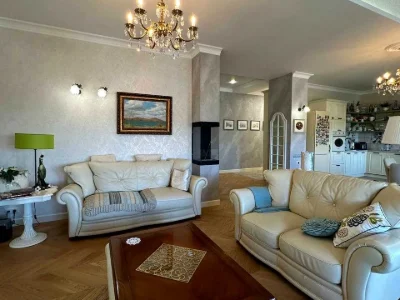 Four-room apartment. Odessa, Nechiporenko street.