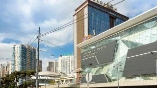 Гагарінське Плато, 2-кімнатна, 71 квадратний метр, від власника