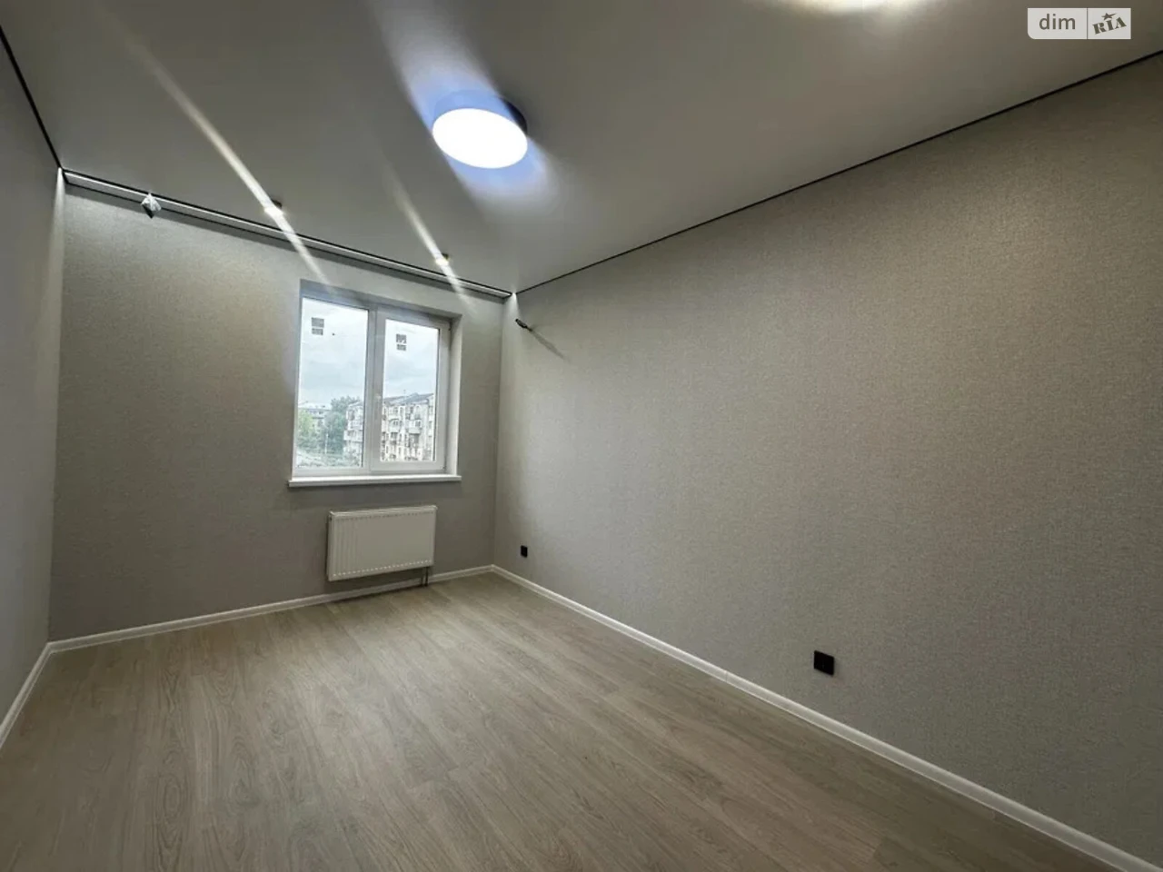 Sale of Apartment in KhTZ