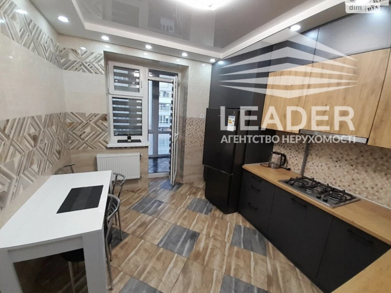 Long-Term Rental Apartment, Podil'