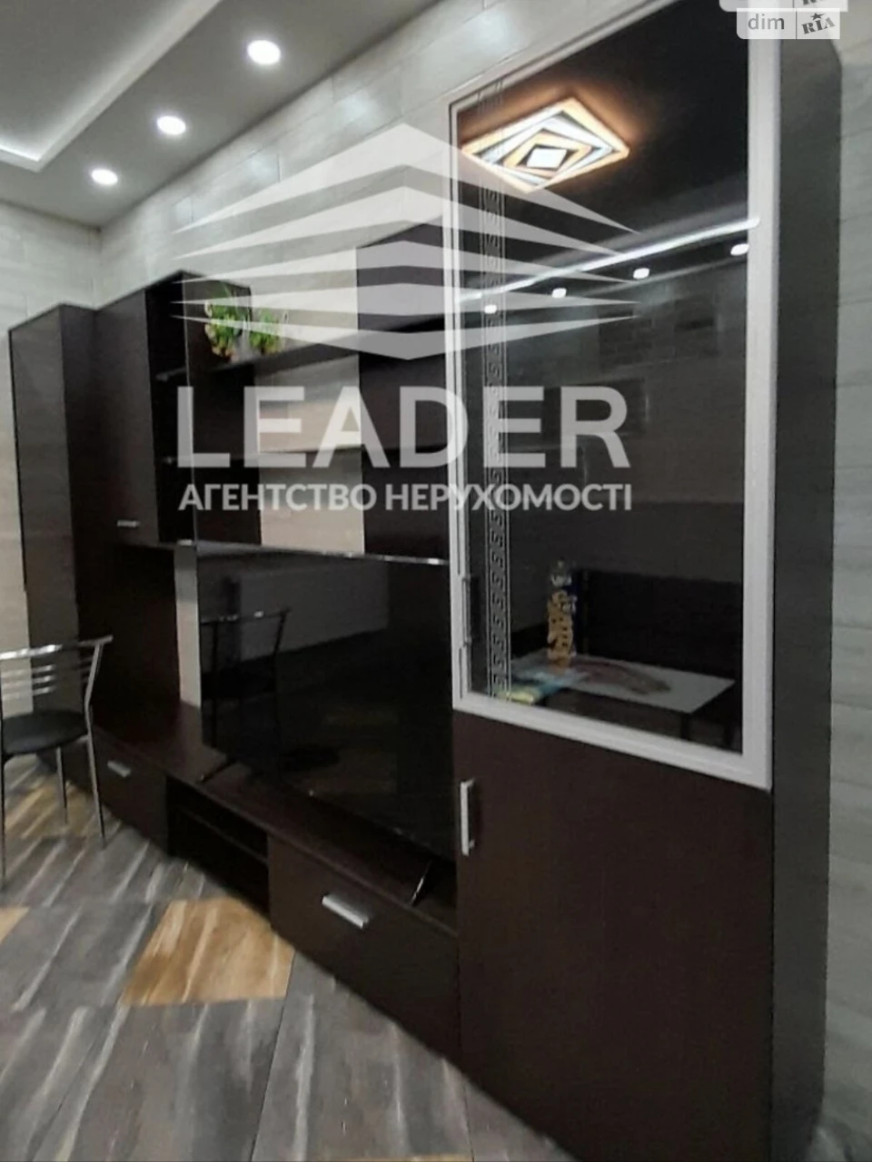 Long-Term Rental Apartment, Podil'