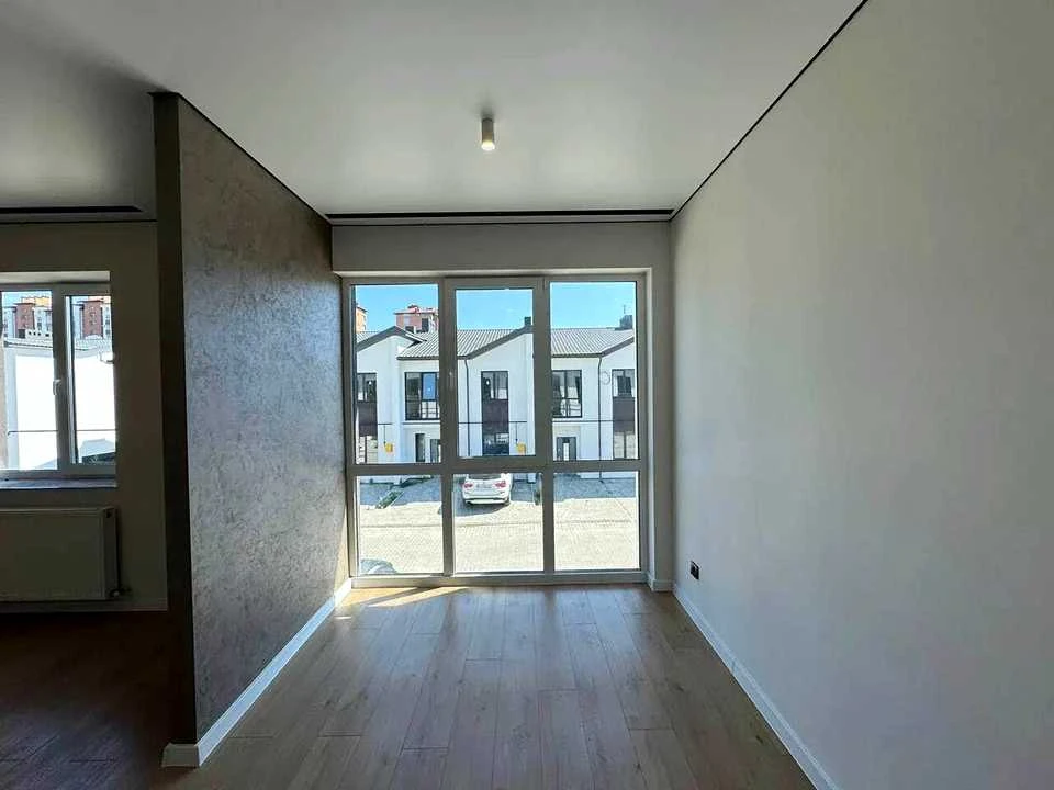 House. Ivano-Frankivsk, Buzkova