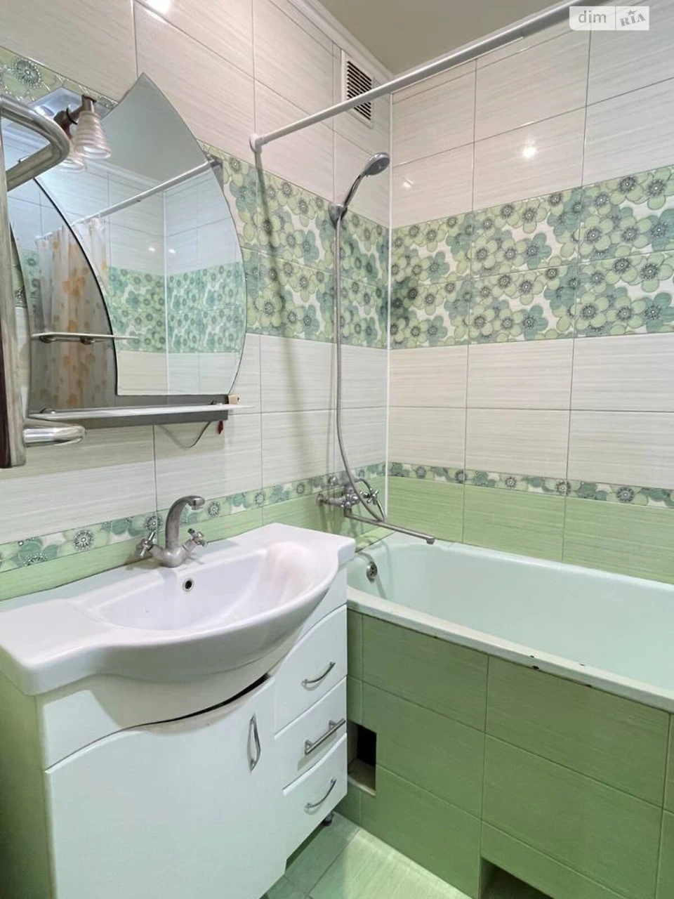 Apartment for Sale in Grechany