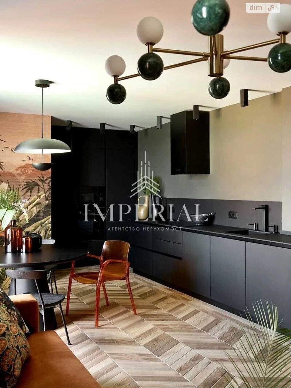 Long-Term Rental Apartment Dniprovsky