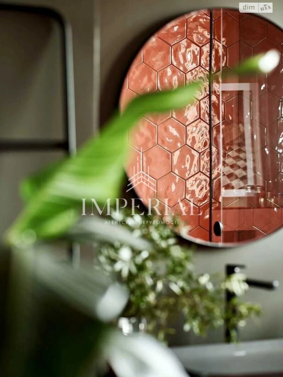 Long-Term Rental Apartment Dniprovsky
