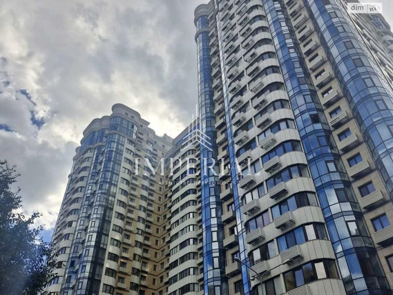 Long-Term Rental Apartment, Pecersky District