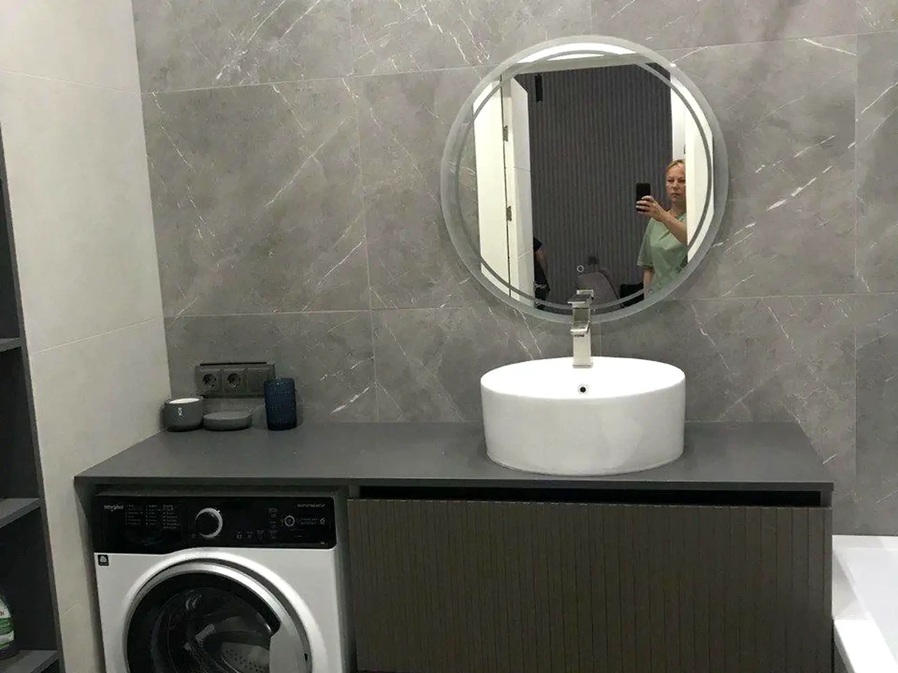 Rent of a 2-room apartment 58 sq.m. 26 floors