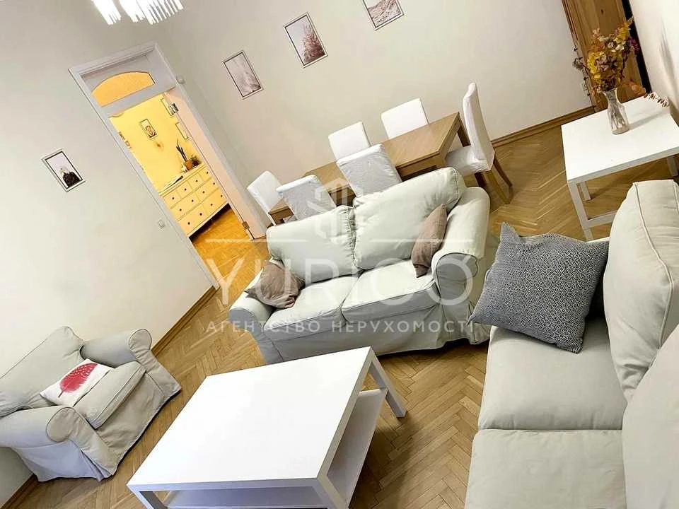 Apartment. Lutseranska St.