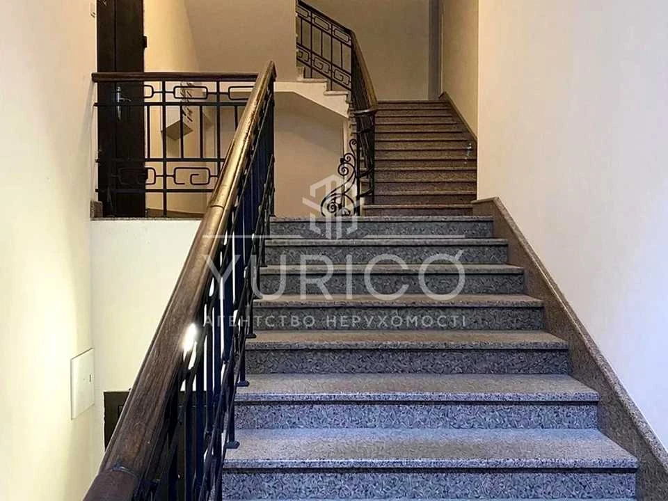 Apartment. Lutseranska St.