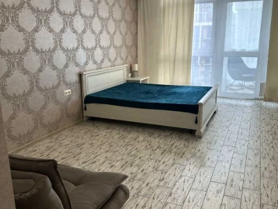 Квартира. Київ, Предславинська вул.