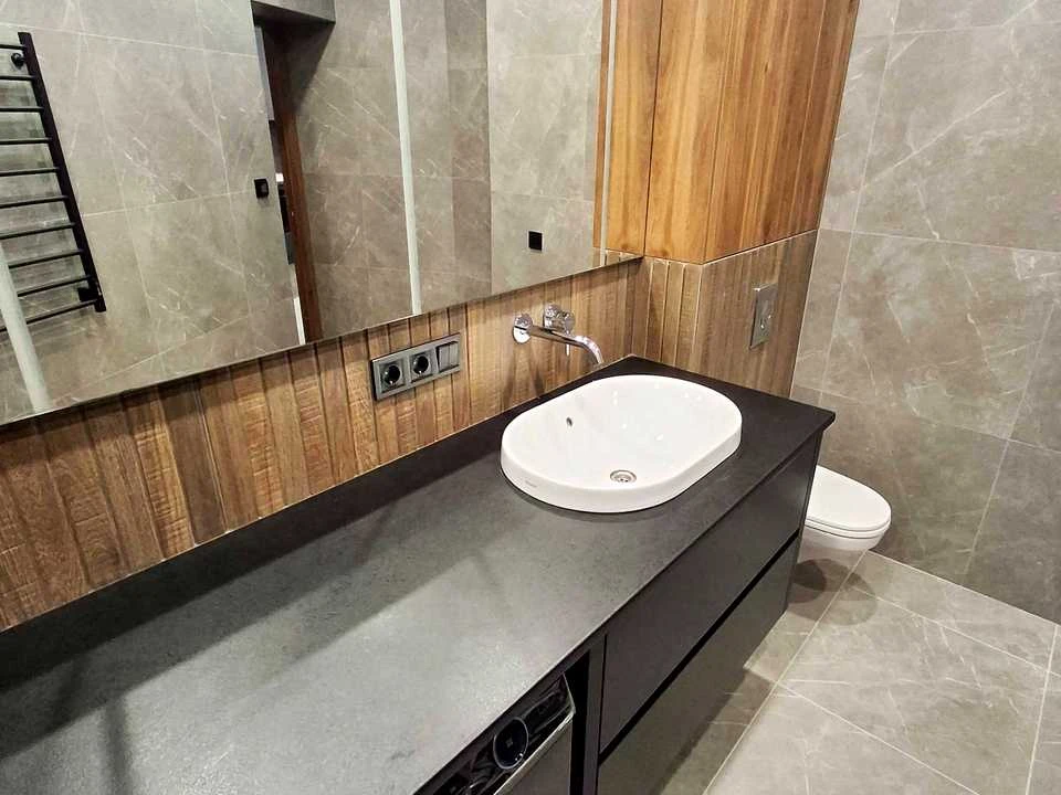 Apartment. Kyiv, Гончарна St.