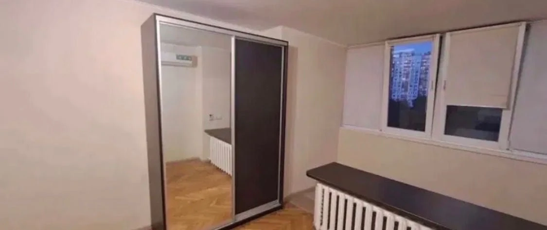For sale apartment on Sheptitsky, 7, metro Lvivskyi district