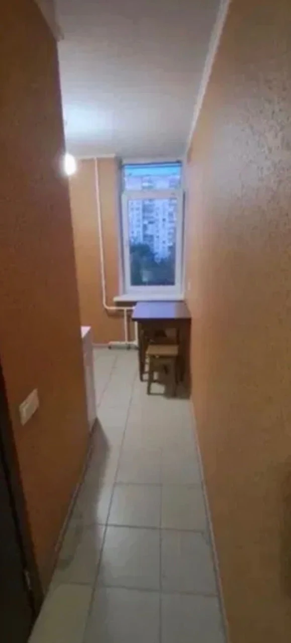 For sale apartment on Sheptitsky, 7, metro Lvivskyi district