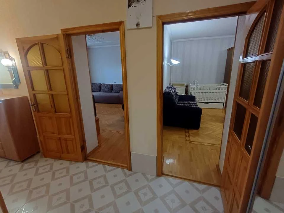 Квартира. Харків, Лебединська вул.