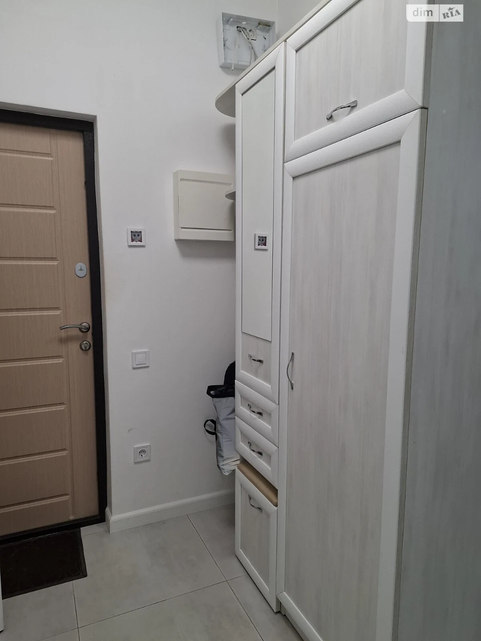Long-Term Rent Apartment, Holosiiv
