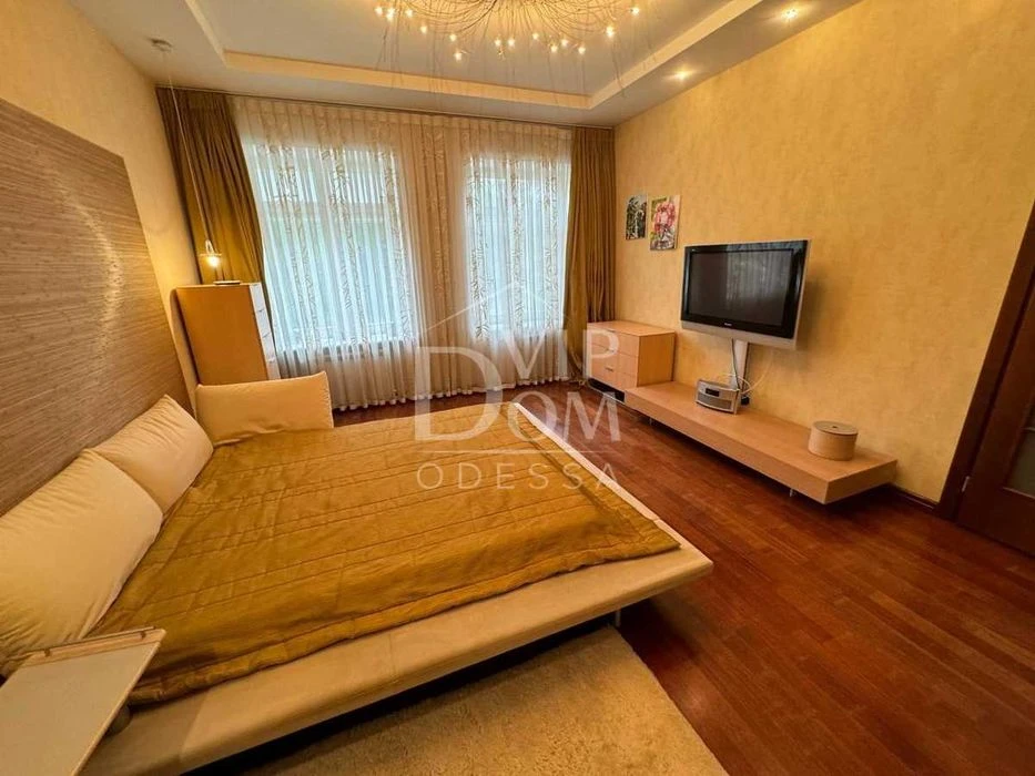 ПРОДАМ Квартиру с ТЕРРАСОЙ Аркадия