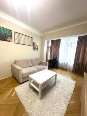 Продаж 1к квартири вул. П. Тичини,1