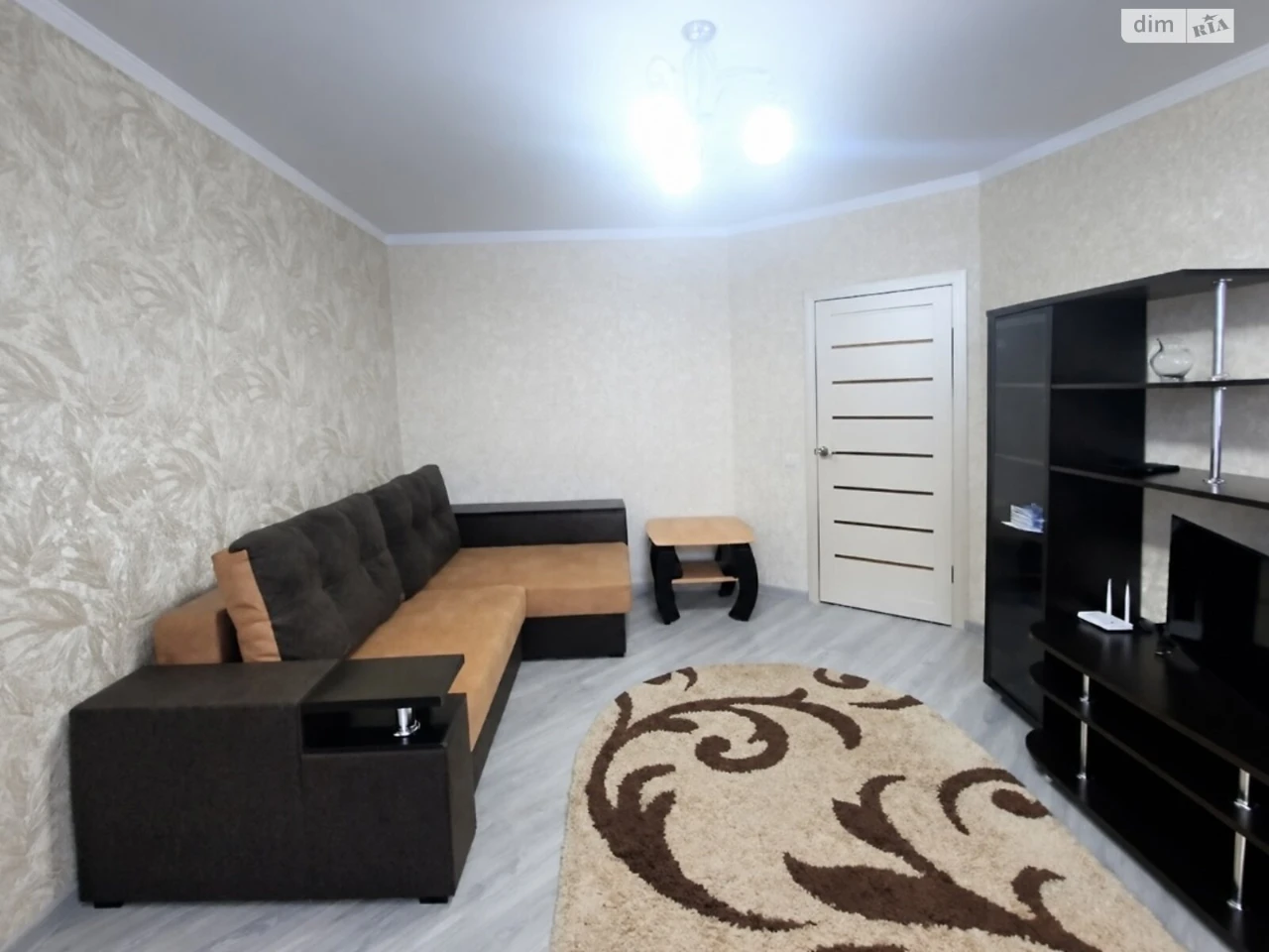 Long-Term Rental Apartment Near the Estate