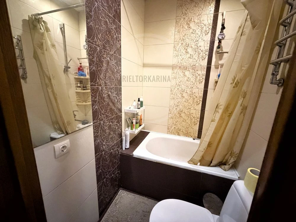 Садова/Скороходова 2к квартира в продажу з інд.газ опаленням