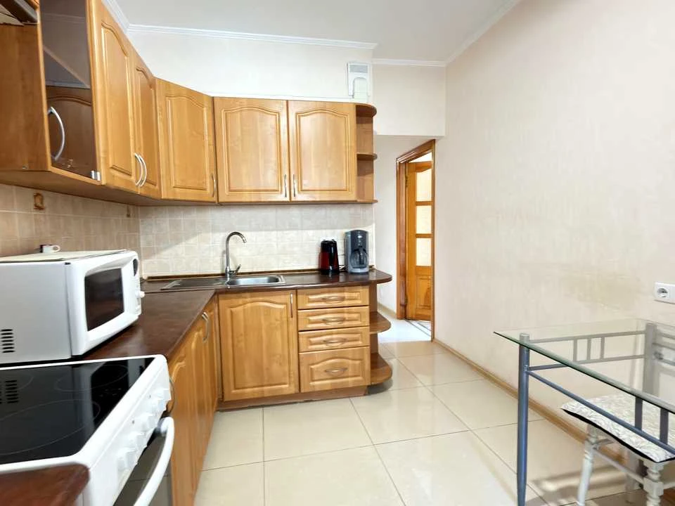 Apartment. Dragomano St., Kyiv