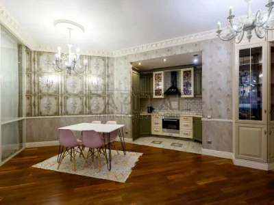 Apartment. Eugene Konovalets Street, Kyiv