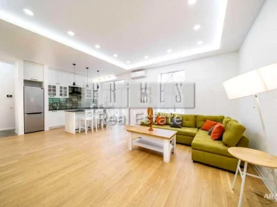 Apartment. Kyiv, Olesia Honchar St.