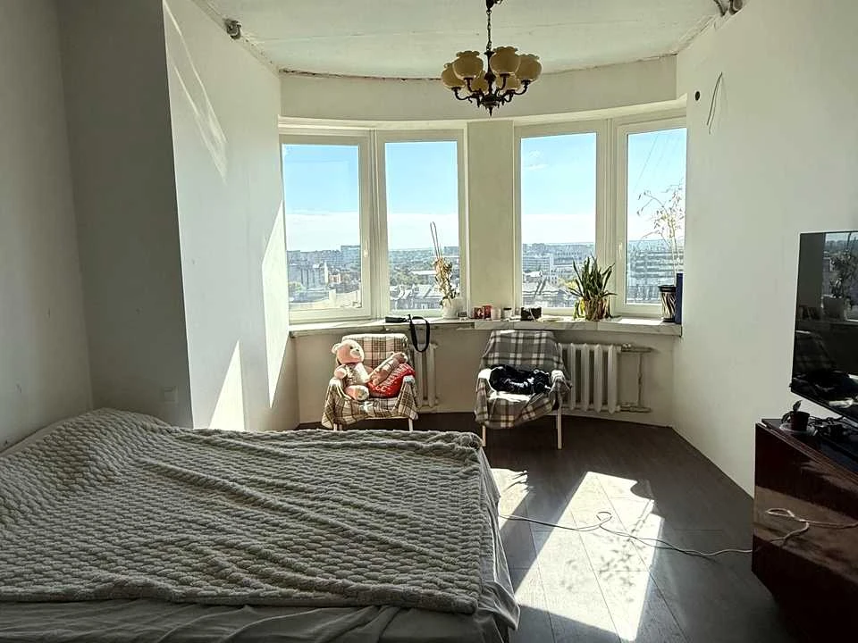 Квартира. Харків, Слов'янська вул.
