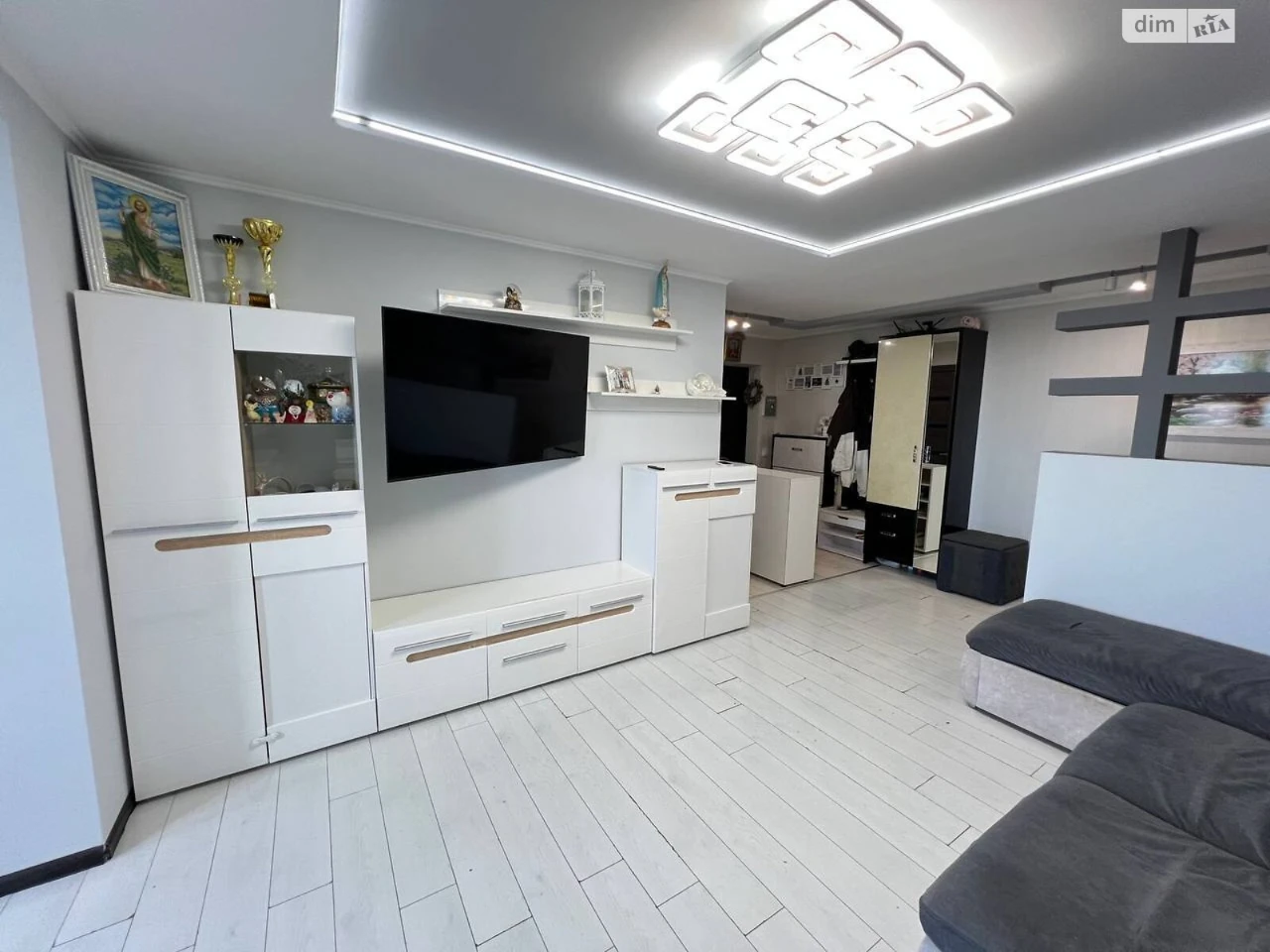 Sale of Apartment in the East