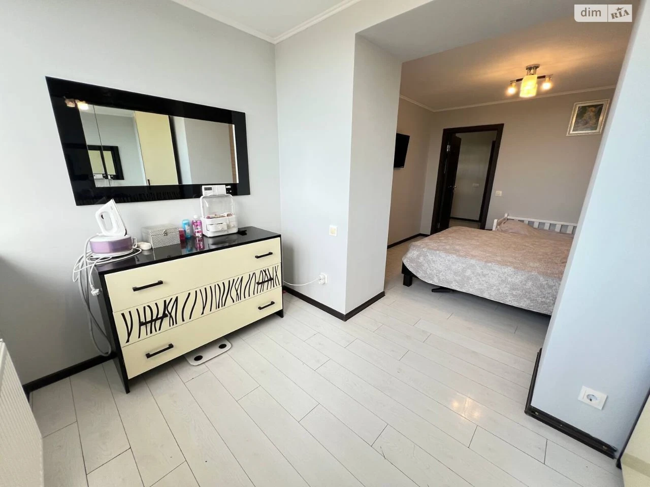 Sale of Apartment in the East
