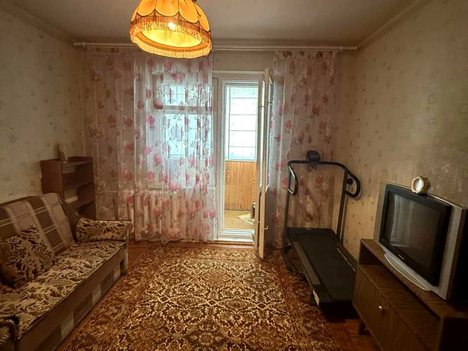 Квартира. Киев, улица Теремки.