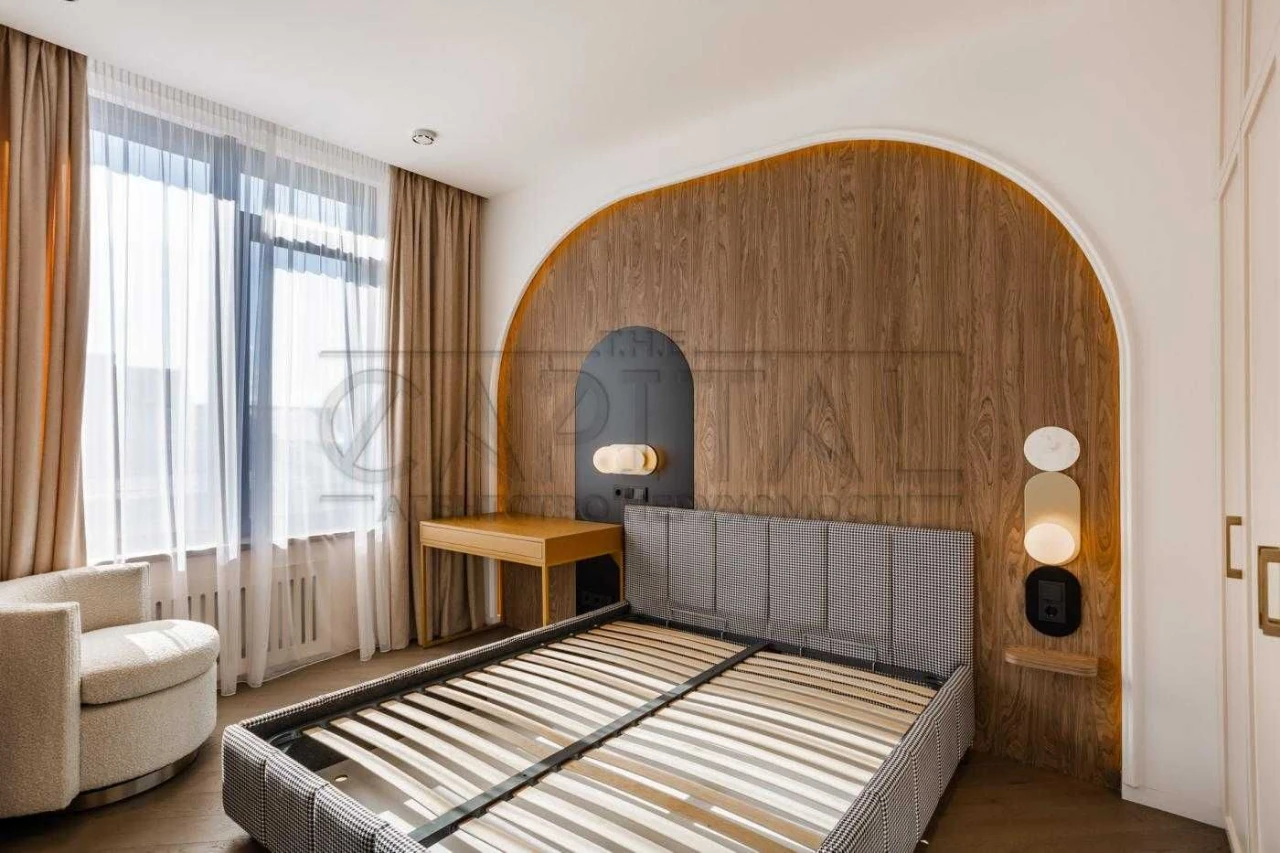 Продаж дизайнерської квартири в елітному ЖК Tetris Hall, з