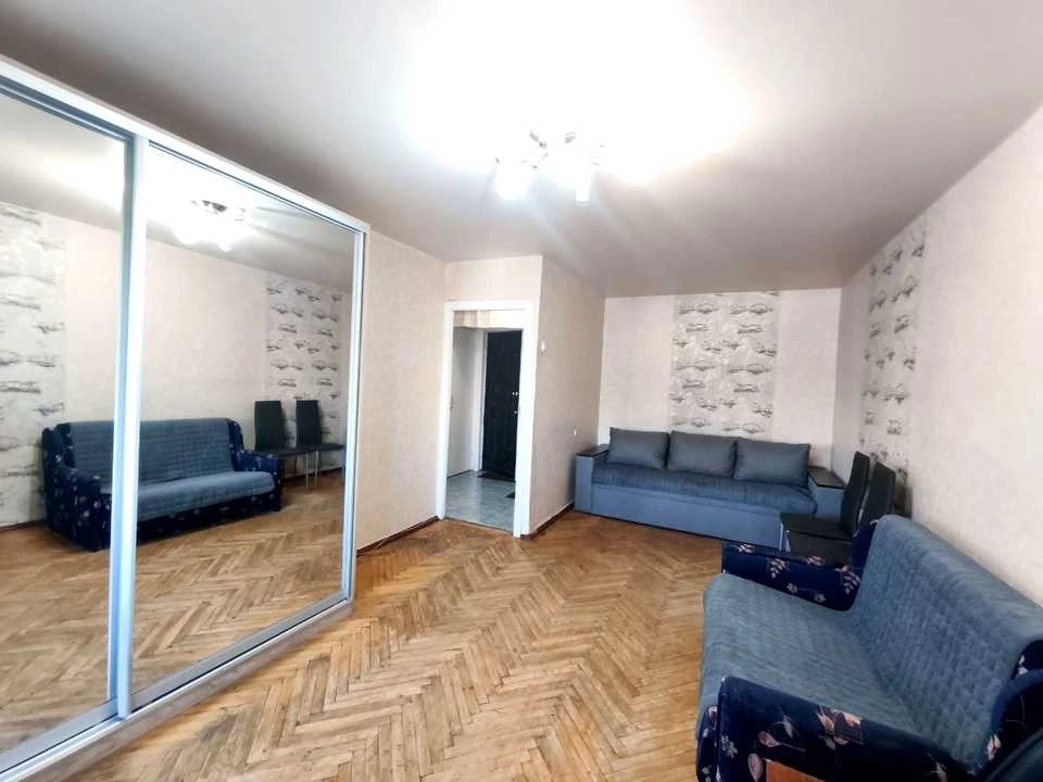 Apartment. Соборності avenue, Kyiv