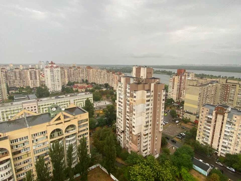 Квартира. Київ, Володимира Івасюка просп.