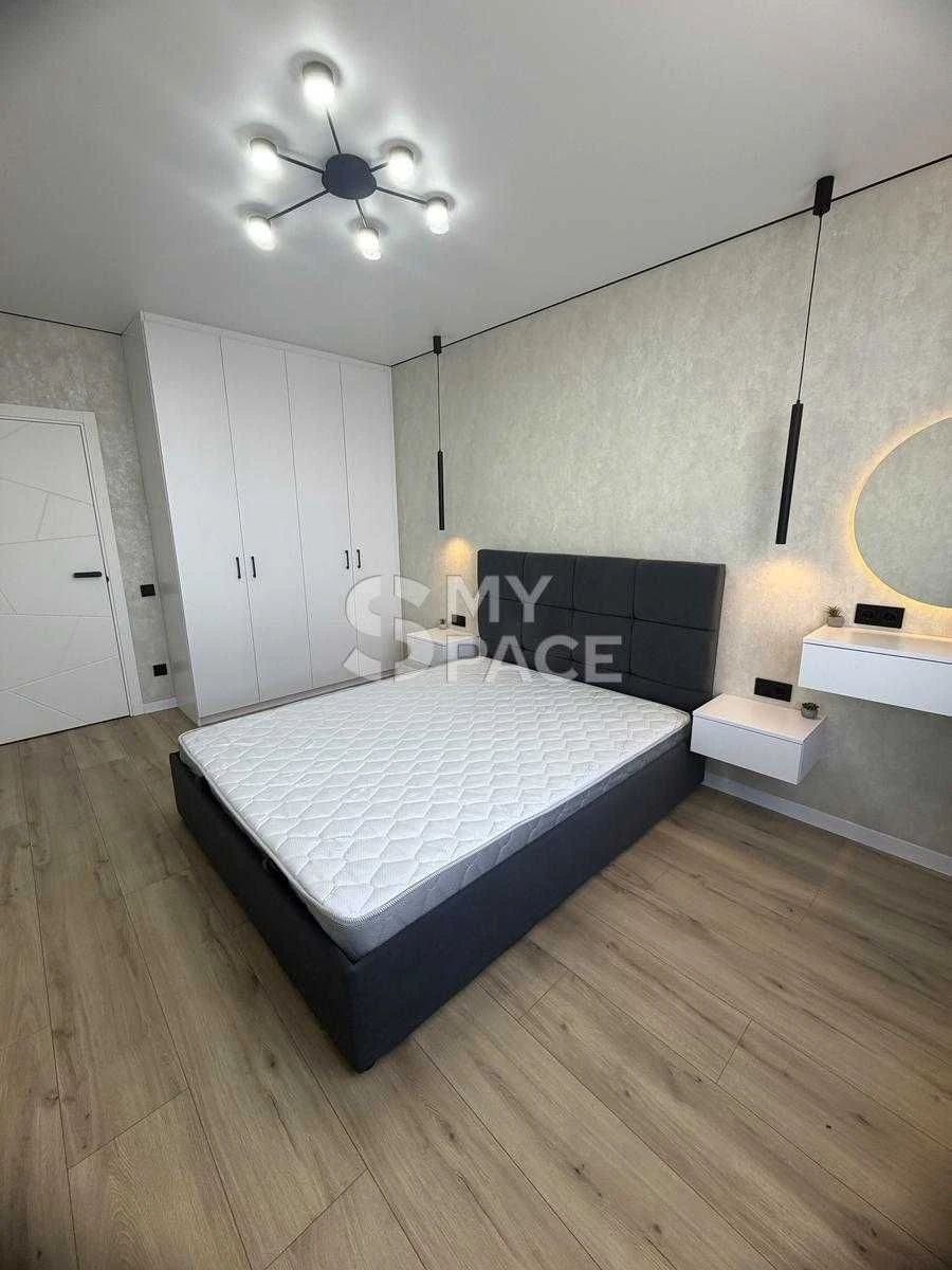 ЖК Варшавський-2 1-room apartment in Retroville Kisterov Street