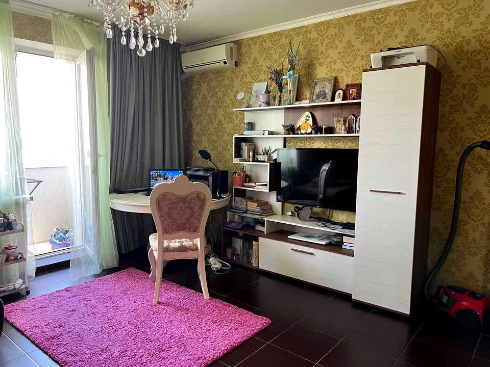 Квартира. Київ, Кубанської України вул.