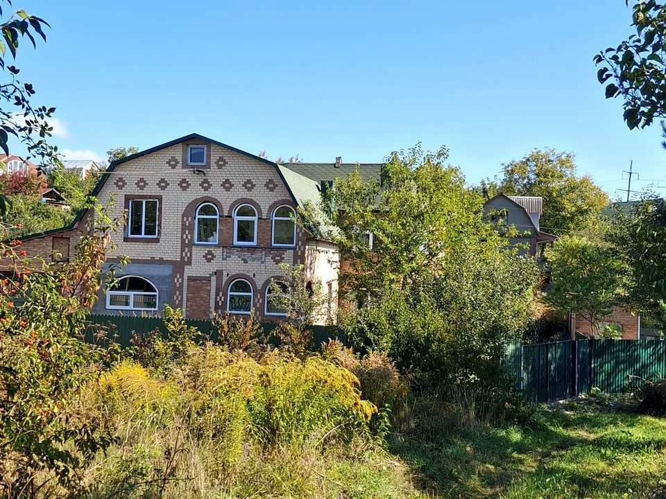 Дом. Хмельницкий, жилой массив Электроника