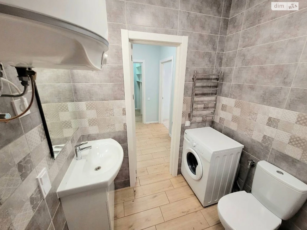 Long-Term Rental Apartment Podilsky