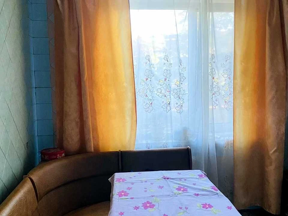 Квартира. Дніпро, Героїв проспект