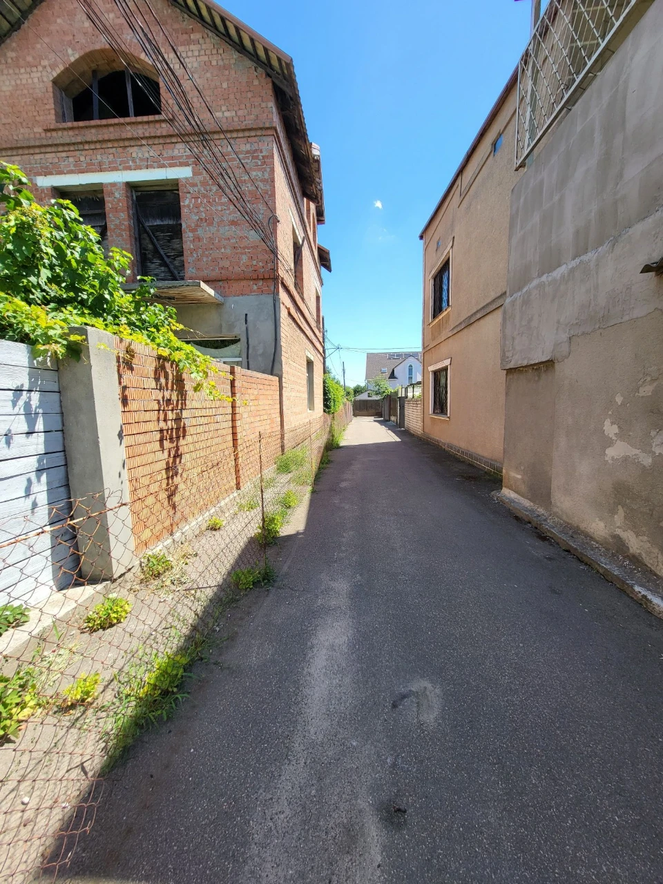 For Sale! Plot of land on St. Novogorodska (Michael Zhuk)