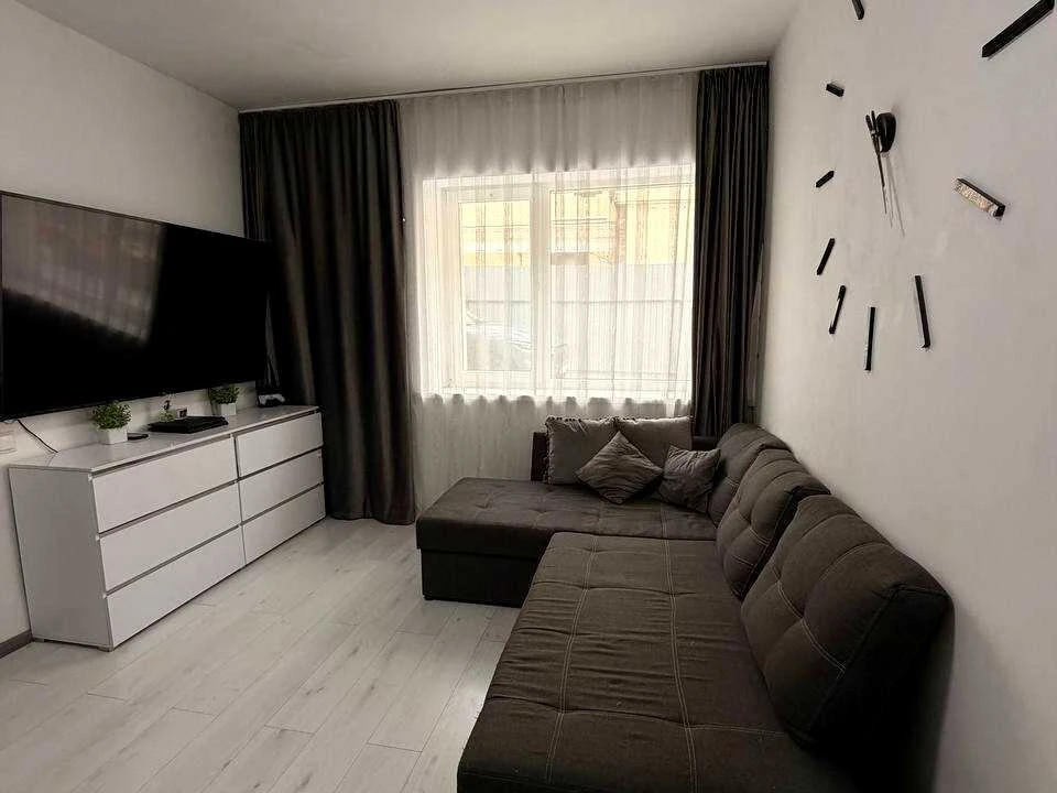 Apartment. Львів, Шполянська St.
