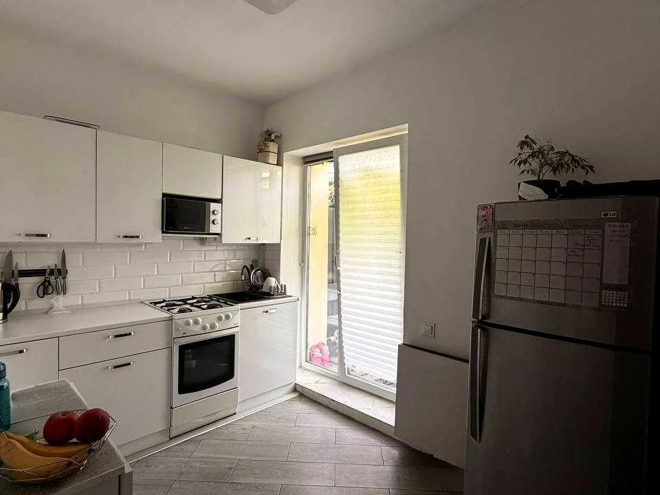 Apartment. Львів, Шполянська St.