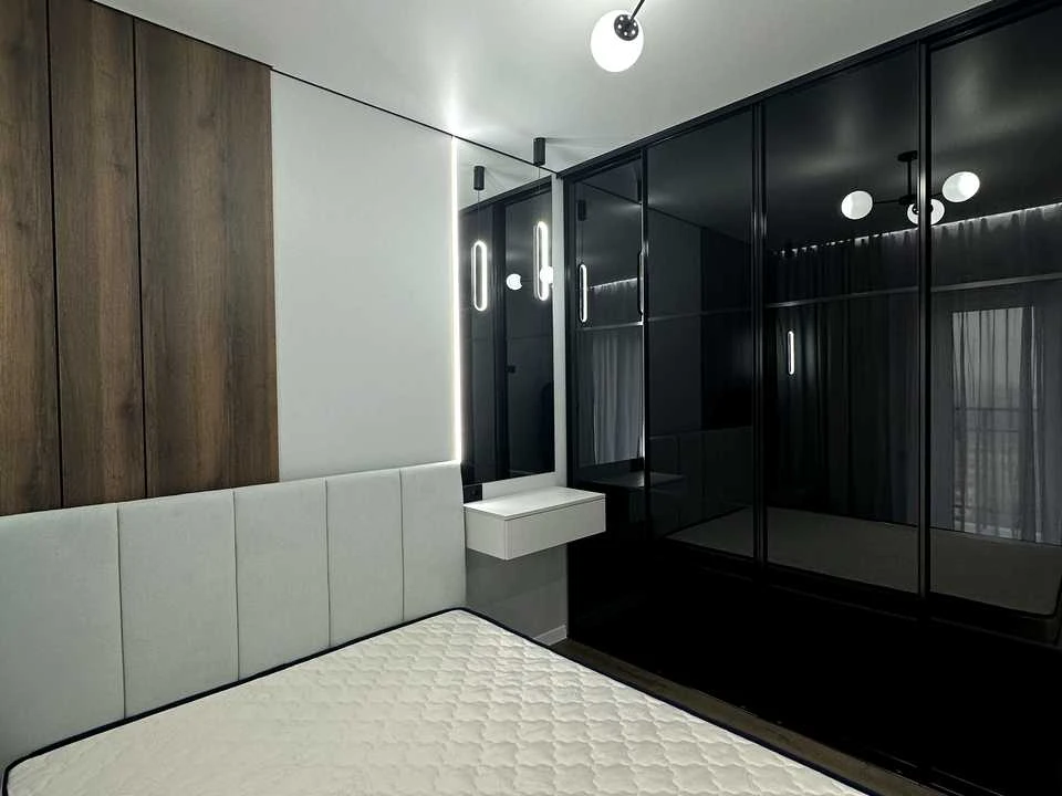 Apartment. Odessa, Красноva St.