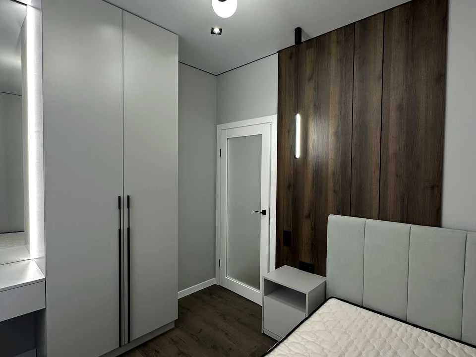 Apartment. Odessa, Красноva St.