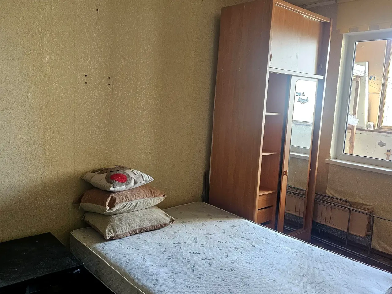 Rent of a 3-room apartment 72 sq m 13/16 floor