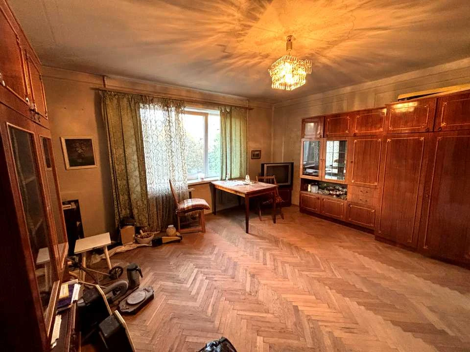 Квартира. Львів, Сихівська вул.